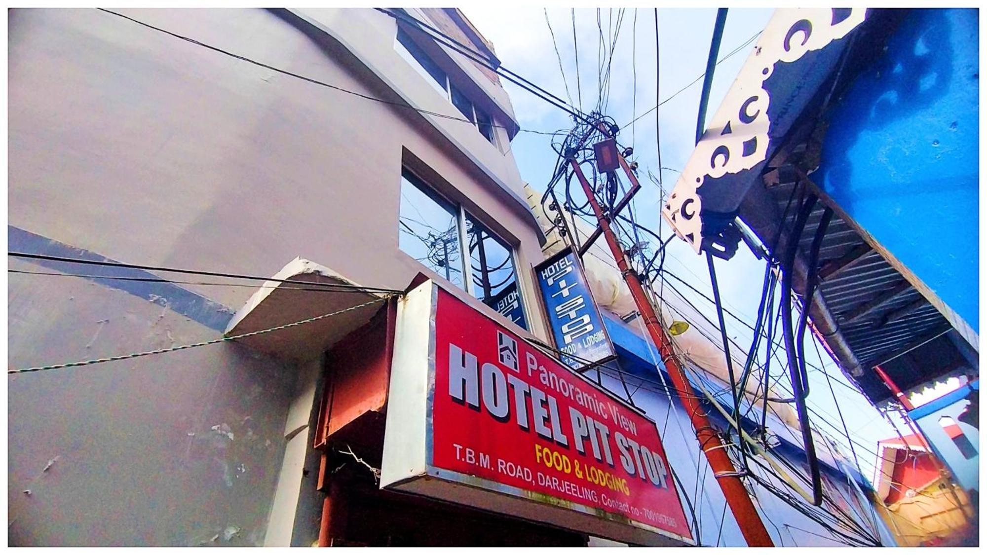 Hotel Premium Pitstop Near Railway Station Best Hotel In Darjeeling Darjeeling  Dış mekan fotoğraf